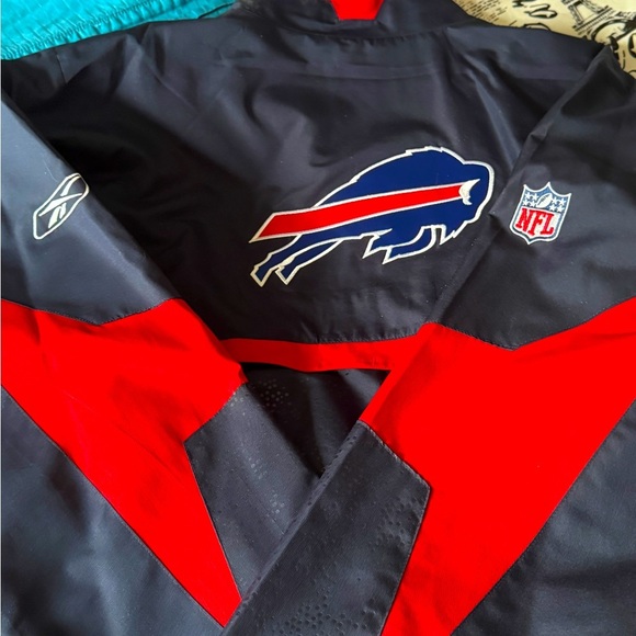 🏈 Vintage Reebok NFL Buffalo Bills Authentic Sideline Pull Over Jacket 🏈 - Picture 13 of 16